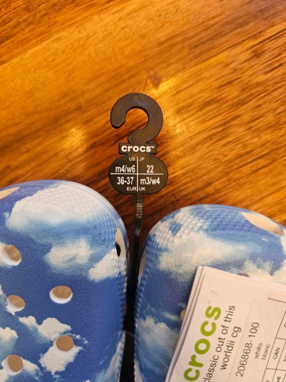 Brand New crocs Classic Out of this Worldii CG -Size 6 Women Blue/White - Picture 7 of 10